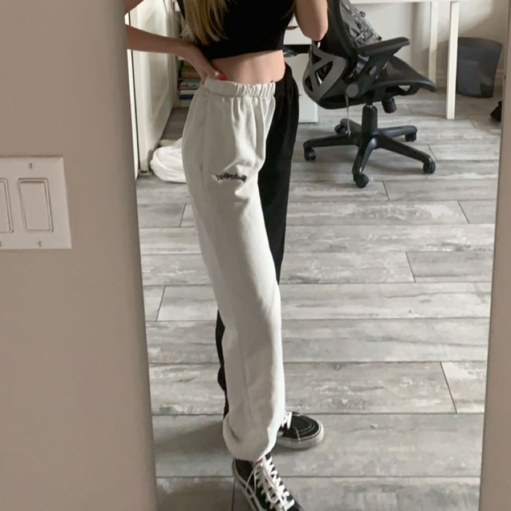 Adika sweatpants